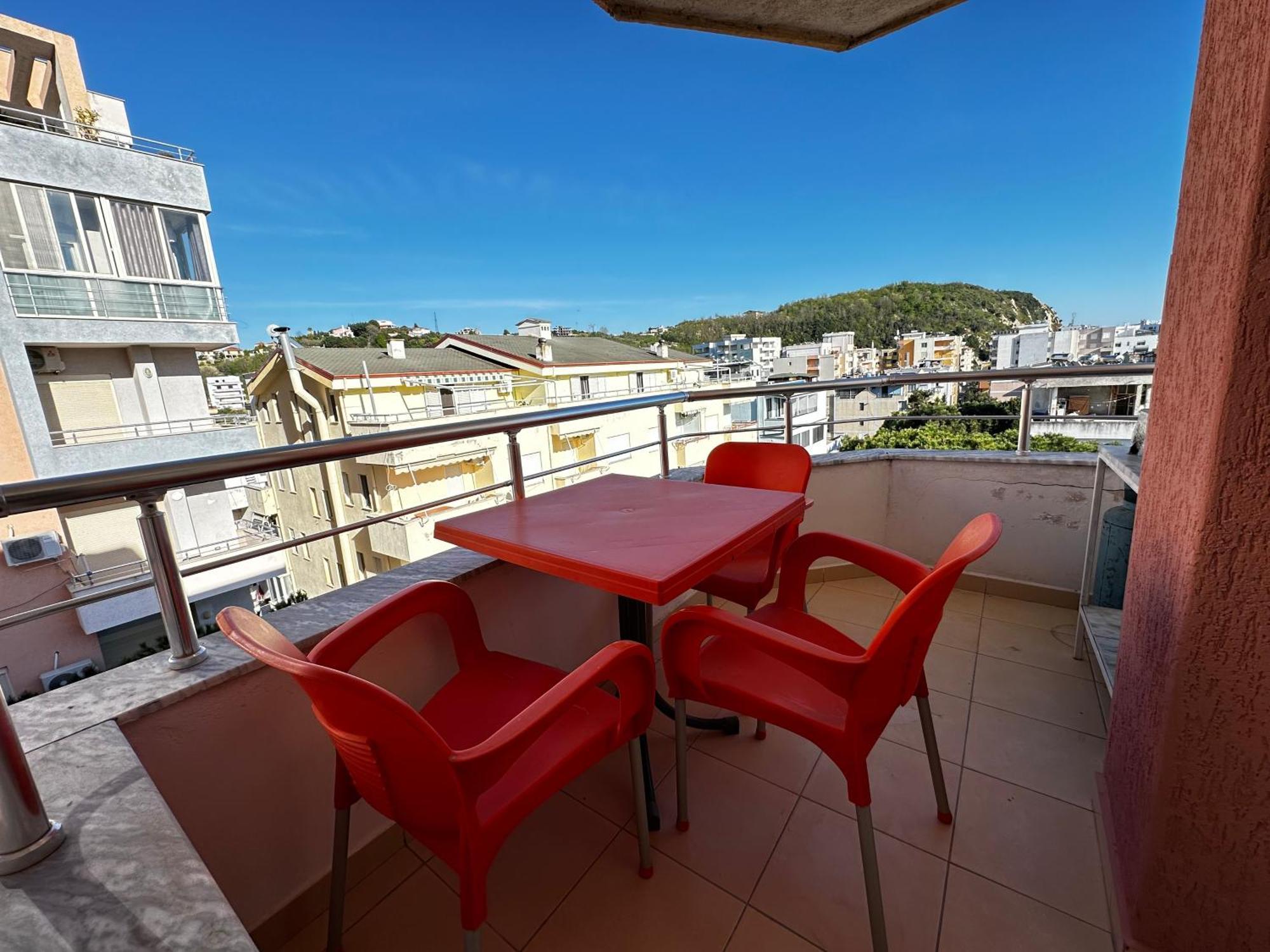 Romance Holiday Garden Inn Durres Bagian luar foto